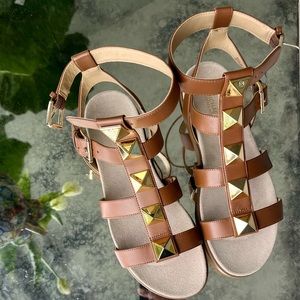 Michael Kors Wren Gladiator Luggage 8 M with gold accents